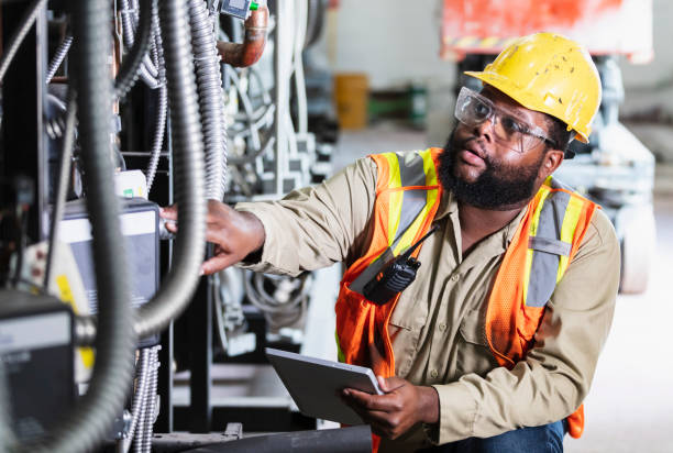 Best Affordable Emergency Electrician  in Camp Wood, TX